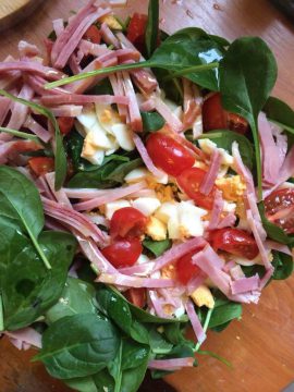 Pofteste: Salata de primavara