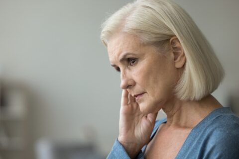 Pierderile de memorie și menopauza – ce legătură există între cele două?